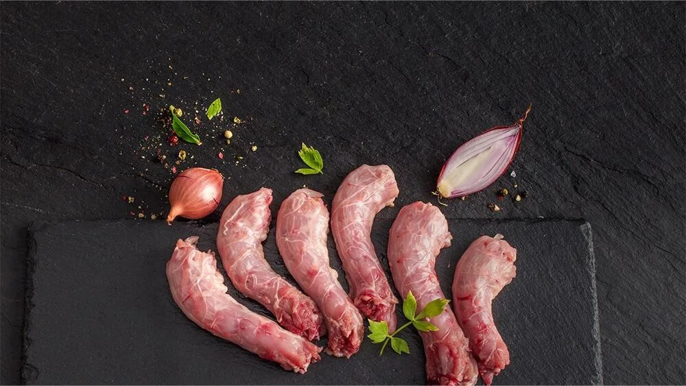 cuellos de pollo